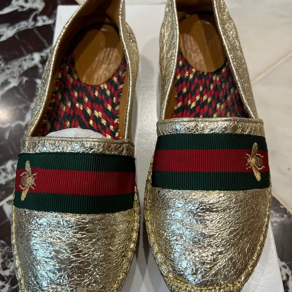 New Gold Gucci espadrilles! - Picture 5 of 9